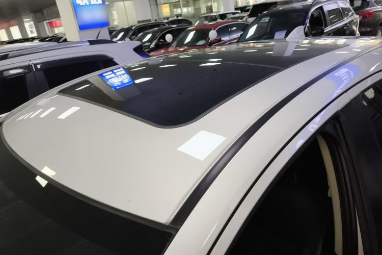 Used Honda Vezel 2020 1.5L CVT Pioneer Edition
