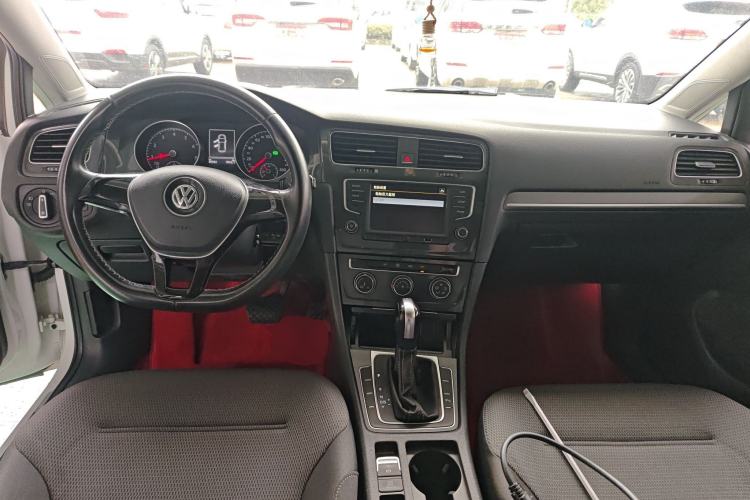 Used Volkswagen Golf 2017 230TSI Automatic Comfort Edition – Celebrating Milestone of One Million Units