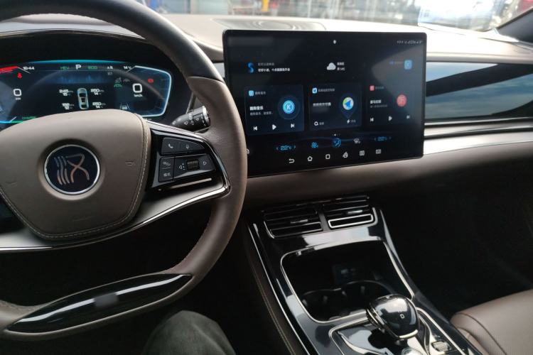 Used BYD Han 2022 DM-i 121KM Prestige Model