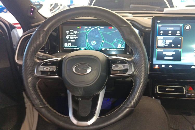 Used GAC Trumpchi GS8 2022 Flagship Series 2.0 TGDI Two-Wheel-Drive Prestige Edition (7 Seats)