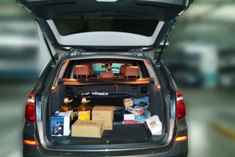 Used BMW X3 2011 xDrive28i Leading Model Trunk