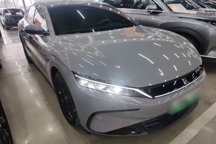 Used BYD Han 2025 DM-i 125KM Elite Model Front Right 45 Deg