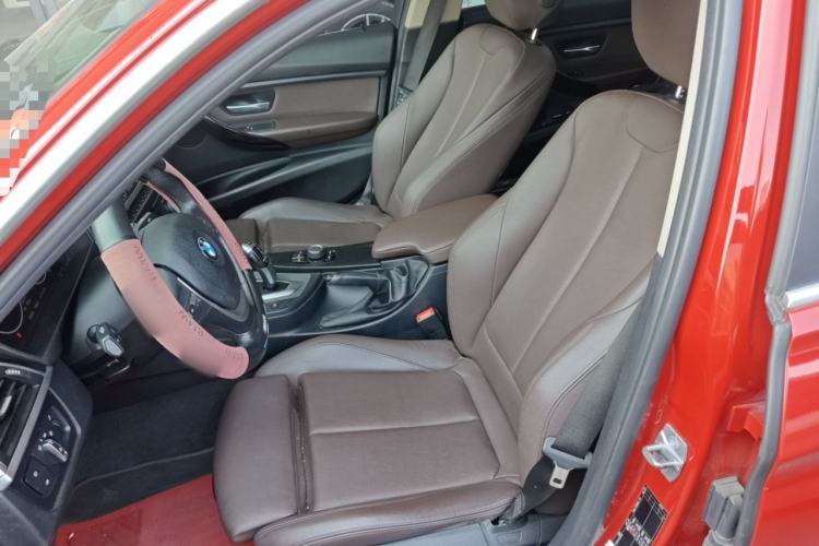 Used BMW 3 Series 2018 320Li Fashion Model Left Front Seat