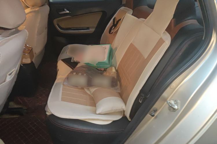 Used Haima Fumei 2014 M5 1.6L Manual Elite Model Left Rear Seat