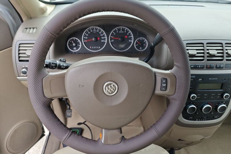 Used Buick GL8 2014 2.4L Classic Edition Steering Wheel