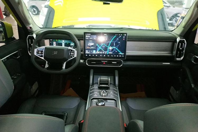 Used JETOUR Traveler 2023 1.5T Two-Wheel Drive Discovery PRO