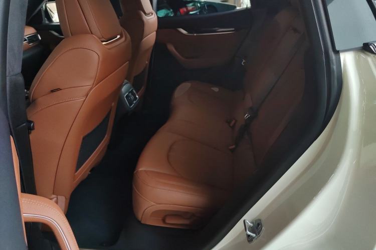 Used Maserati Levante 2022 3.0T Modena Left Rear Seat