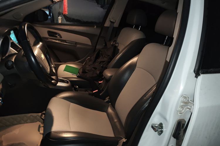 Used Chevrolet Cruze 2013 1.8L SE AT
