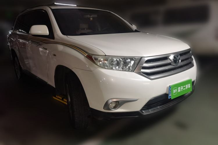 Used Toyota Highlander 2012 2.7L Two-Wheel Drive 7-Seater Luxury Edition
