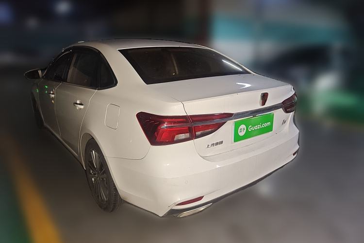 Used Roewe i6 2019 PLUS 1.6L Manual 4G Connect Flagship Deluxe Edition