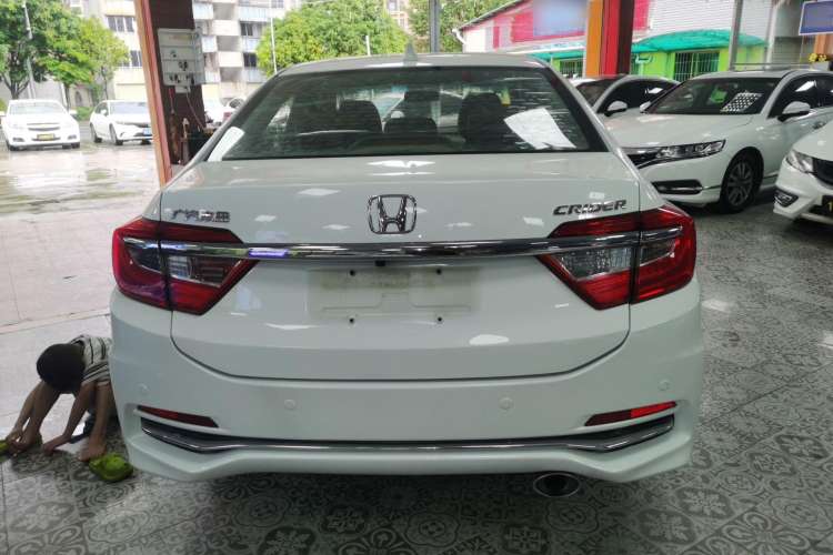 Used Honda Crider 2016 1.8L CVT Luxury Edition
