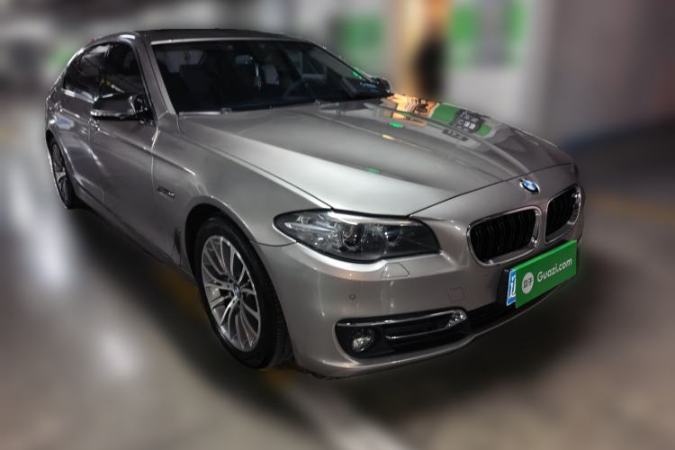 Used BMW 5 Series 2014 525Li Luxury Design Package
