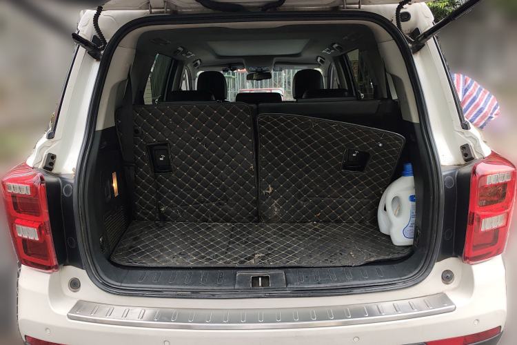 Used GAC Trumpchi GS8 2017 320T Two-Wheel Drive Luxury Smart Connectivity Version (7 Seats)