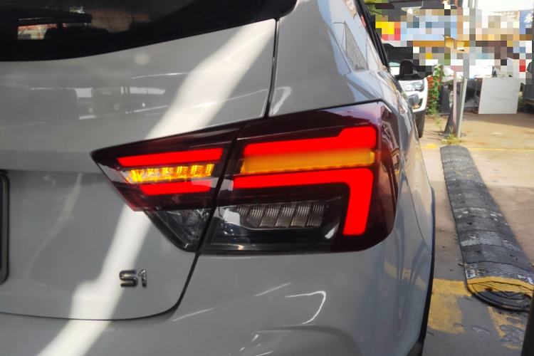 Used Geely Auto Vision S1 2019 Upgraded Model 1.5L CVT Luxury Version
