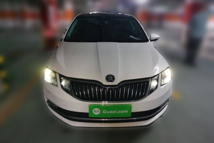 Used Skoda Octavia 2020 TSI230 DSG SmartDrive Luxury Edition