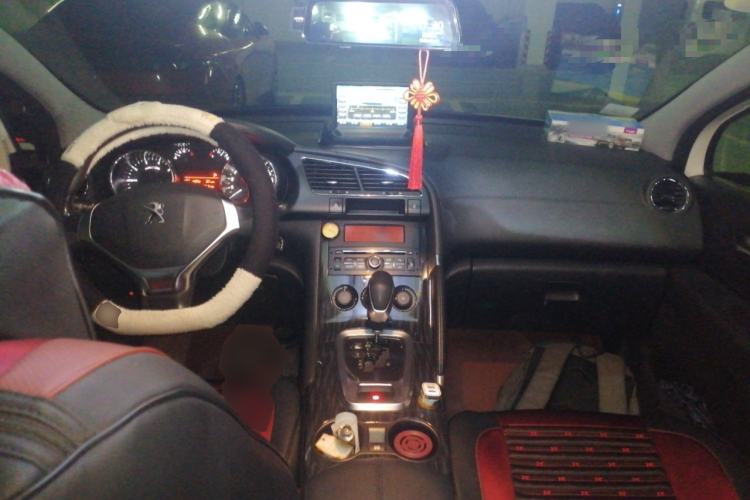 Used Peugeot 3008 2015 2.0L Automatic Classic Edition