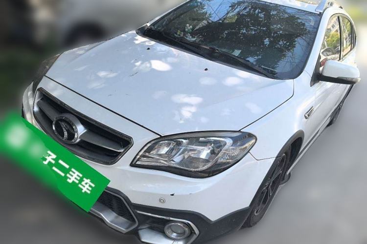 Used Soueast V6 Lingshi 2014 1.5T Manual Qukong Edition