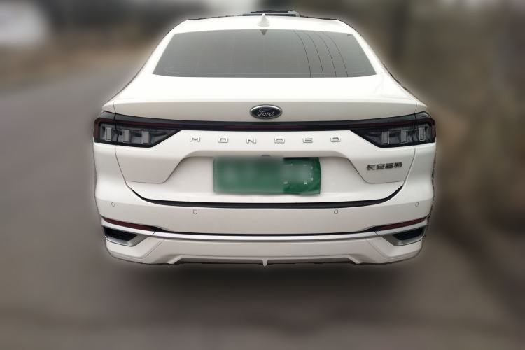 Used Ford Mondeo 2025 2.0T EcoBoost Luxury Version
