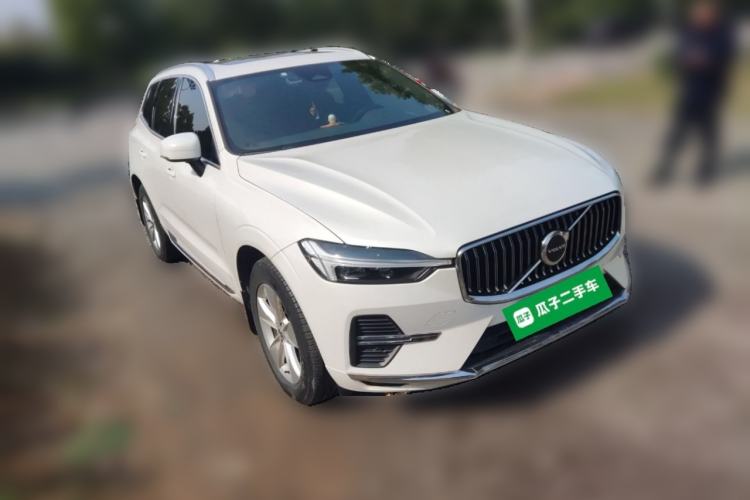 Used Volvo XC60 2022 B5 4x4 Zhiyi Luxury Edition