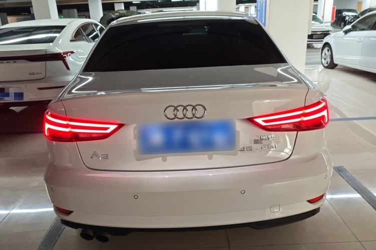 Used Audi A3 2017 Limousine 35 TFSI Ambition Edition
