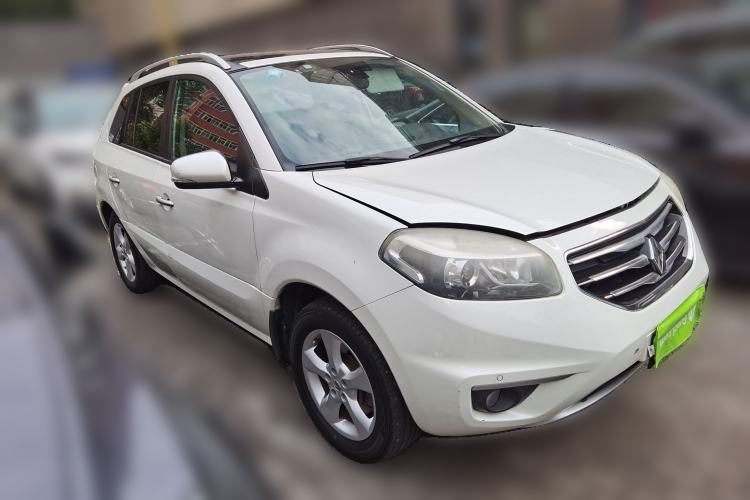 Used Renault Koleos 2012 2.5L 4x4 Comfort Edition with Navigation