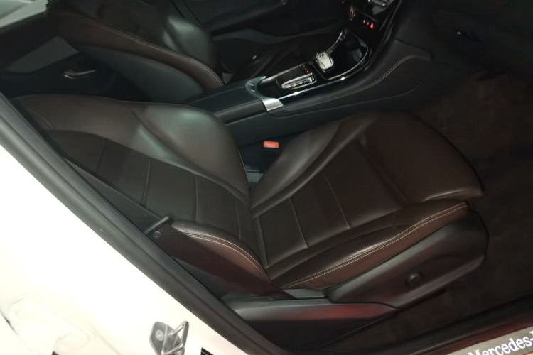 Used Mercedes-Benz GLC 2020 GLC 260 L 4MATIC Dynamic Model