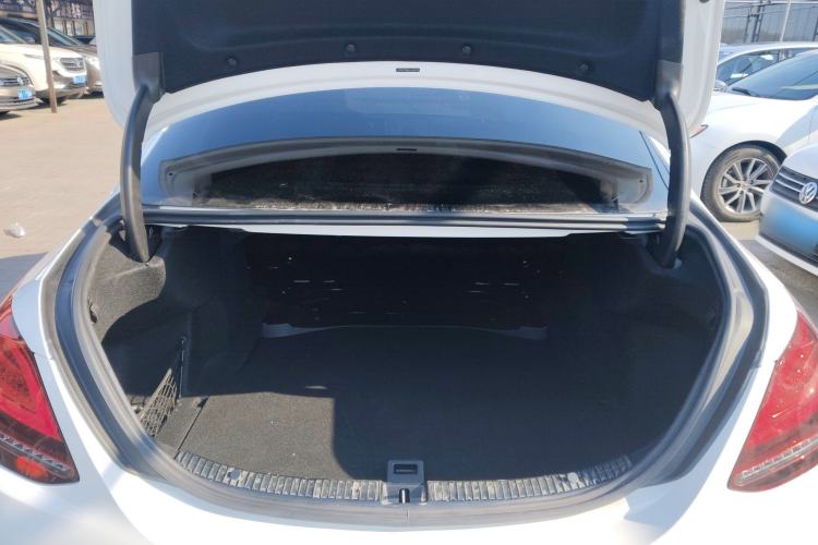 Used Mercedes-Benz C-Class 2020 C 200 L Fashion Edition Sport Version Trunk