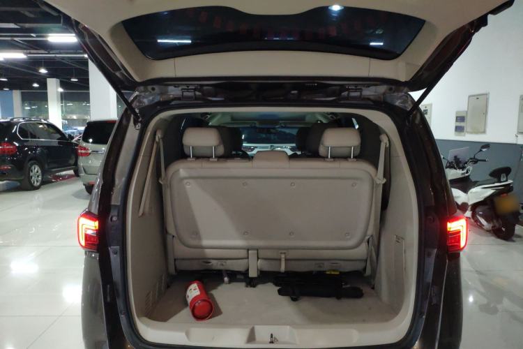 Used Buick GL8 2022 Land Cruiser Executive Class 652T Comfort Model
