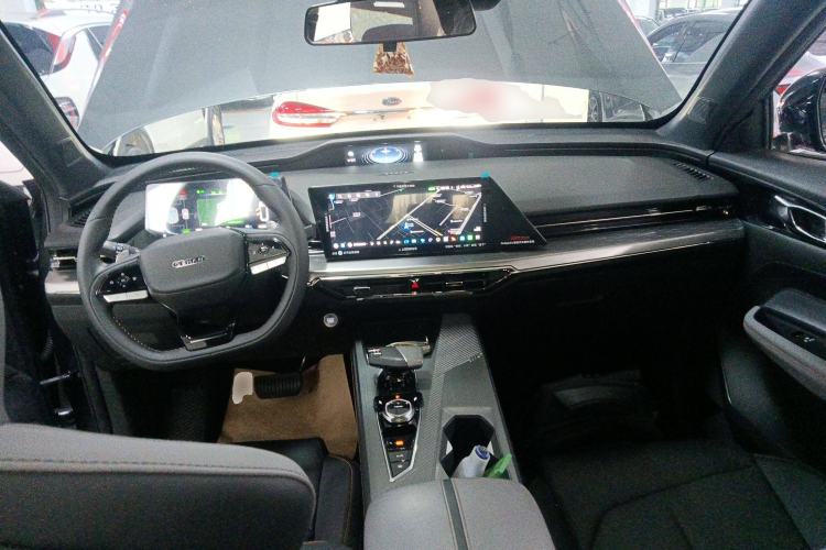 Used CHANGAN OSHAN Z6 New Energy 2023 ZhiDian iDD 150KM Flagship PLUS
