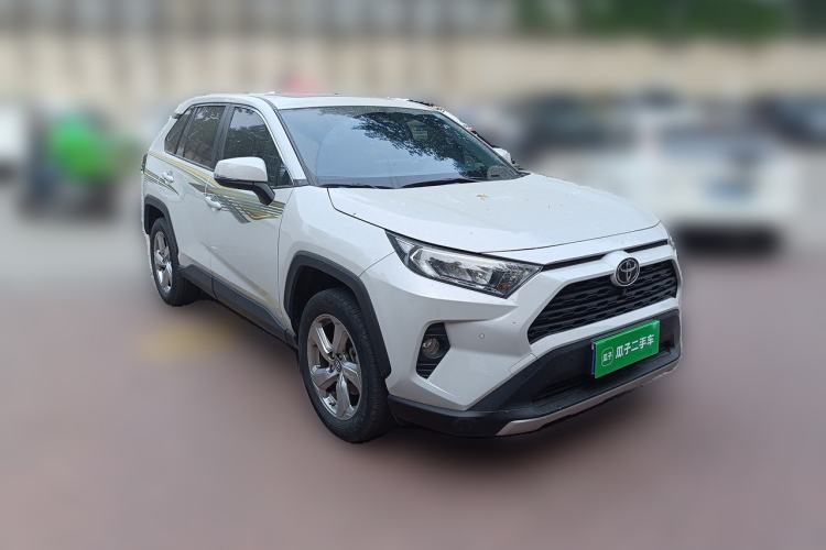 Used Toyota RAV4 2021 2.0L CVT Two-Wheel Drive Fashion PLUS Edition
