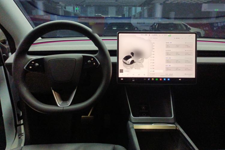 Used Tesla Model Y 2025 Rear-Wheel Drive First Edition
