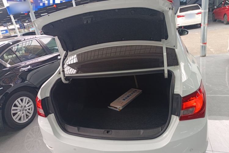 Used Buick GT 2017 15N Automatic Elite Version
