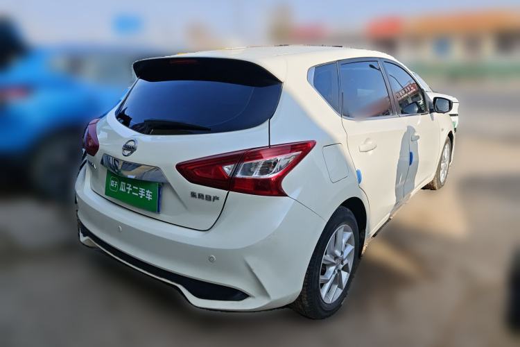 Used Nissan Tiida 2021 1.6L CVT Cool Edition
