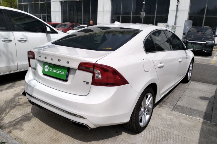 Used Volvo S60 2015 S60L T5 Intelligent Drive Edition Rear Right 45 Deg