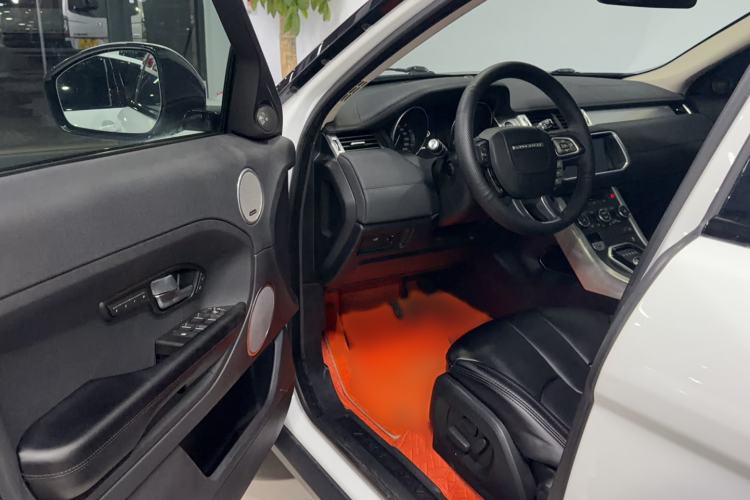 Used Land Rover Range Evoque 2015 2.0T 5-Door Luxury Edition