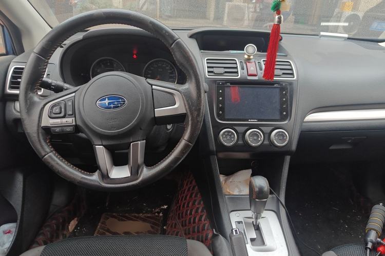 Used Subaru XV 2016 2.0i Comfort Navigation Edition Center Console