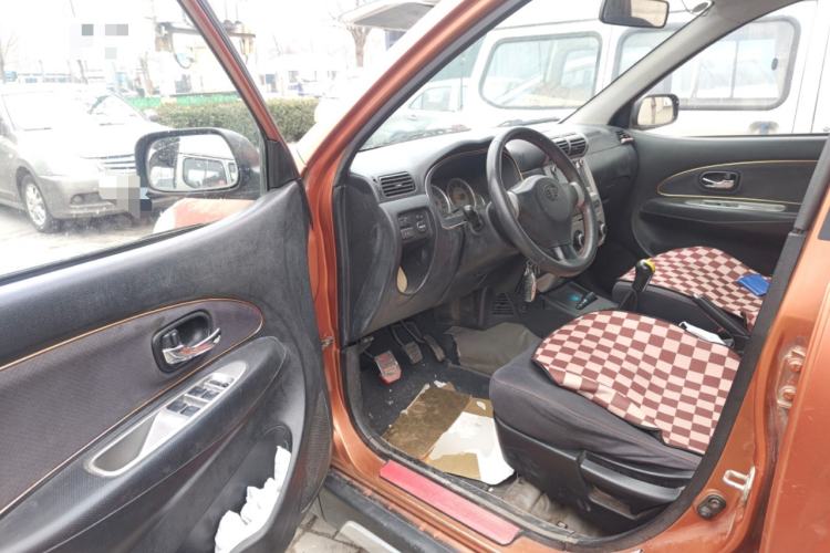 Used FAW Senya S80 2011 1.5L Manual 5-Seater Luxury Model Driver Seat