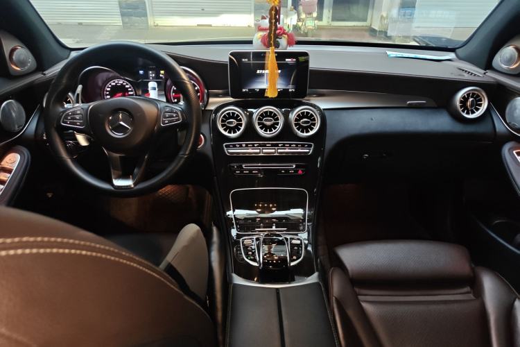 Used Mercedes-Benz GLC 2017 GLC 260 4MATIC Dynamic Edition