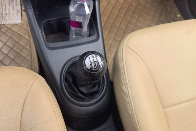 Used Suzuki Alto 2013 Revised Version 1.0L Manual Comfort Edition