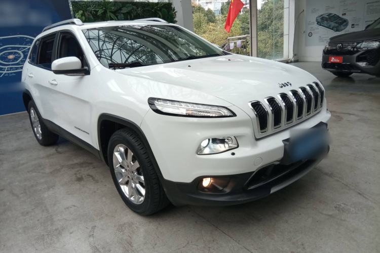 Used Jeep Cherokee 2015 2.4L Elite Edition
