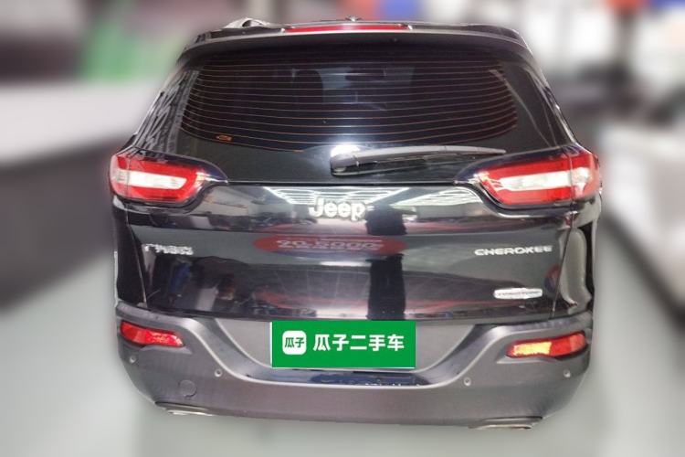 Used Jeep Cherokee 2016 2.4L Leading Edition