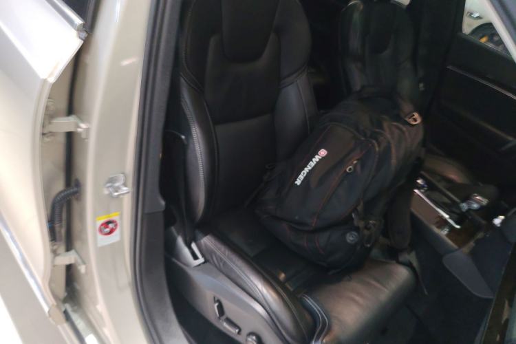 Used Volvo XC90 2015 T6 Luxury Edition 5-seater Right Front Seat