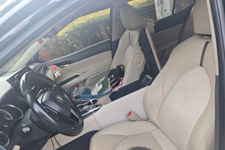 Used Toyota Camry 2021 2.0G Luxury Edition