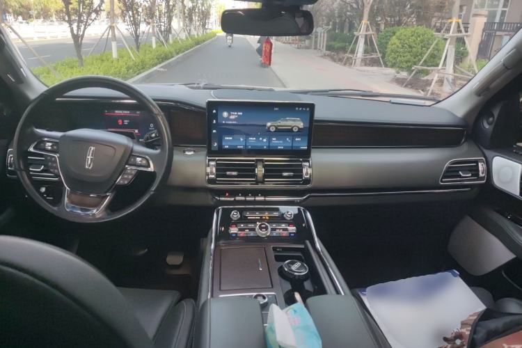 Used Lincoln Navigator 2022 3.5T Presidential Edition