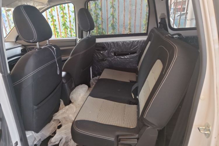 Used Wuling Hongguang 2021 1.5L Revised S Base Version with Electric Power Steering LAR Left Rear Seat