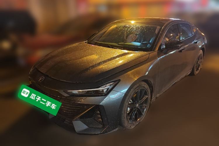 Used CHANGAN UNI-V 2022 1.5T Prestige Version