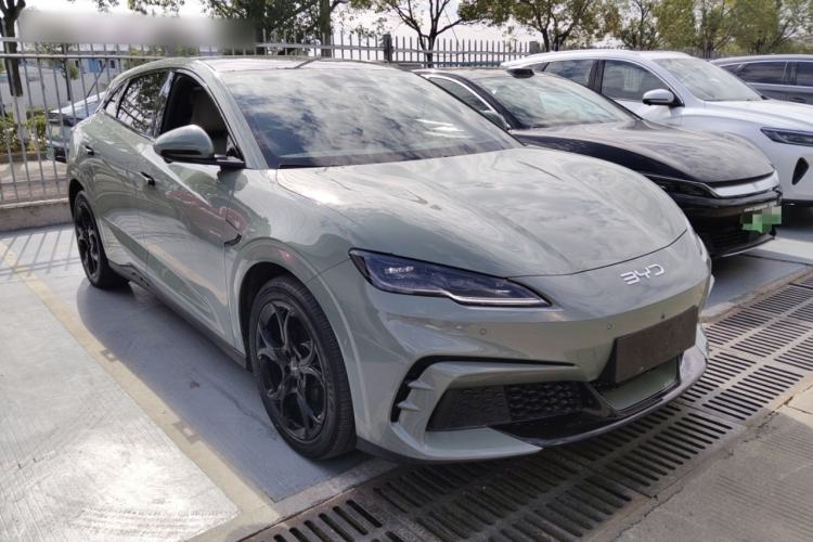 Used BYD Seal 06GT 2025 550 All-Wheel-Drive Heatwave Edition
