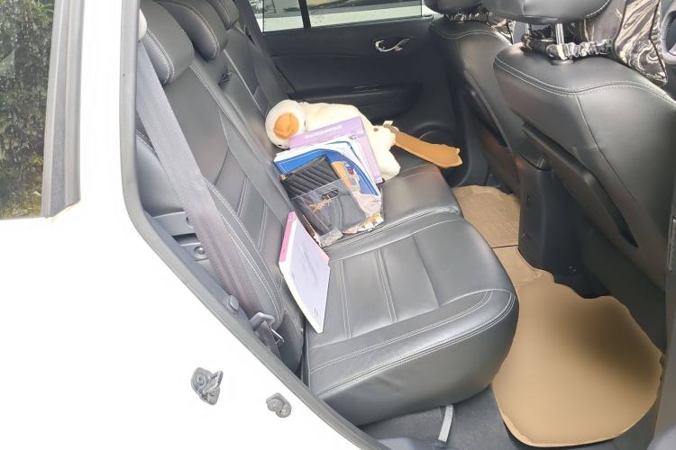 Used Renault Koleos 2012 2.5L Two-Wheel Drive Comfort Edition with Navigation
