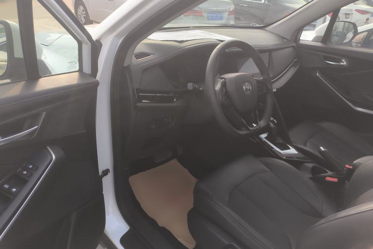 Used Changan CS15 2021 1.5L Automatic Entry-Level Trim