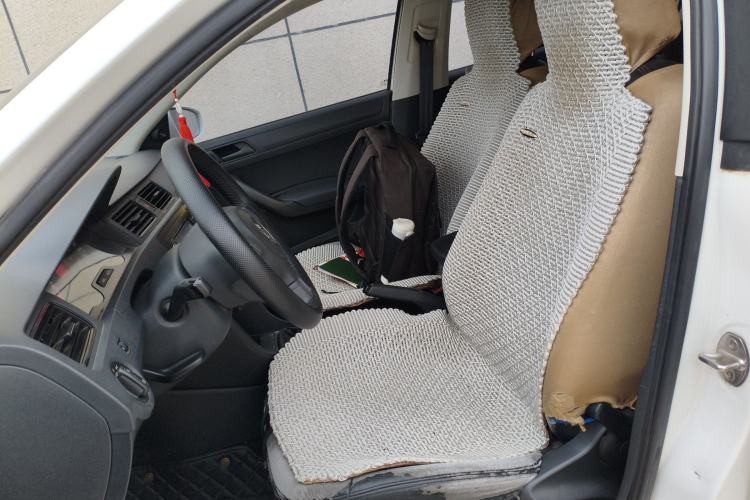 Used Volkswagen Santana 2015 1.6L Manual Fashion Edition Left Front Seat